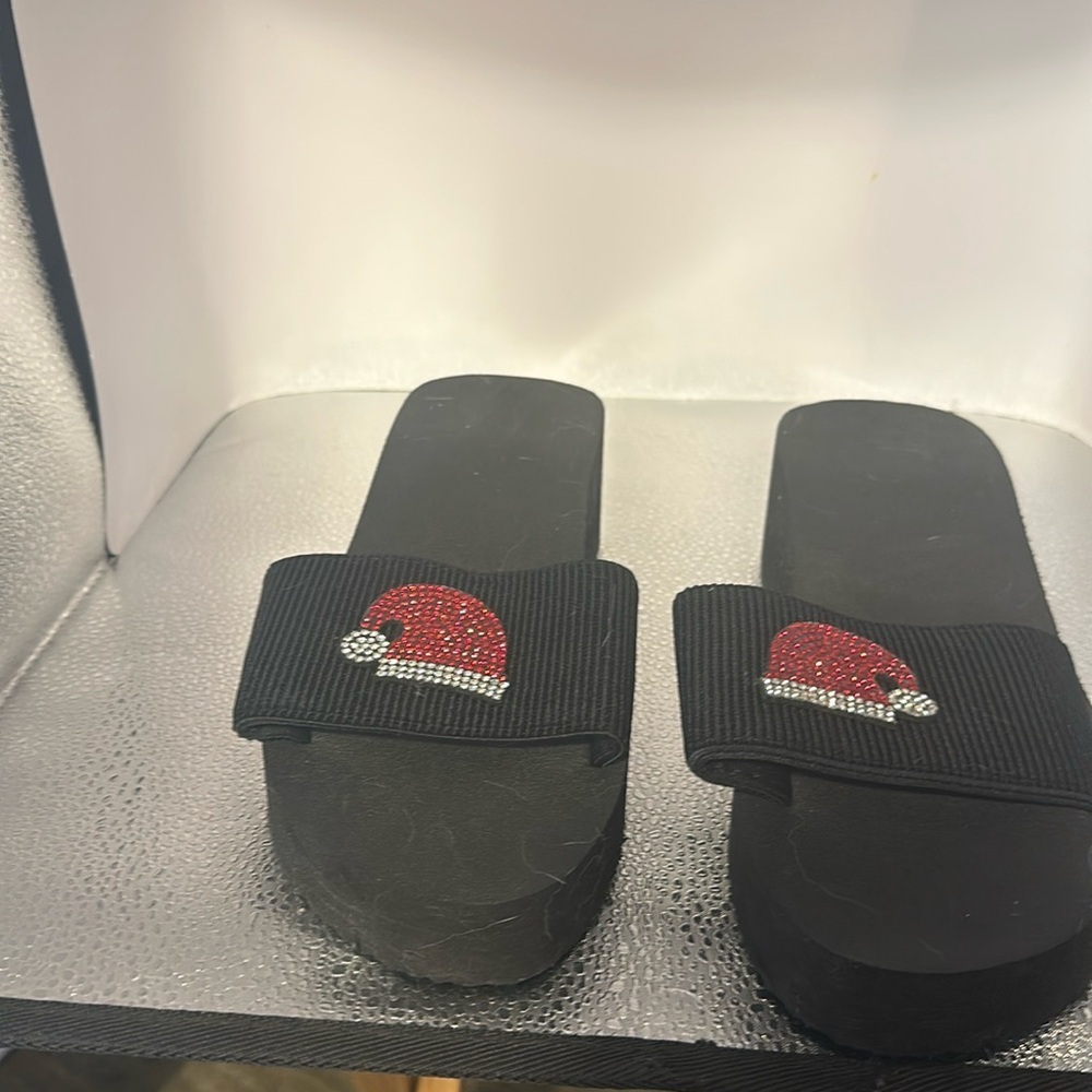 Stocking cap sandals. New without tags no brand European size 39, size 8​